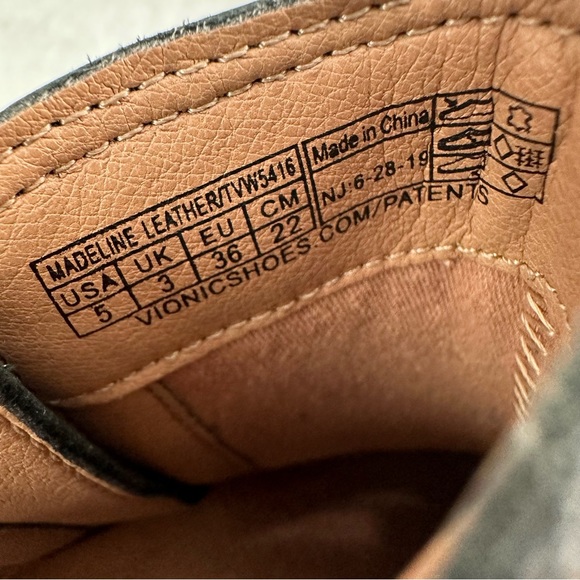 Vionic Madeline Black Leather Block Heel Ankle Booties Women’s Size Size 5 - Picture 15 of 16